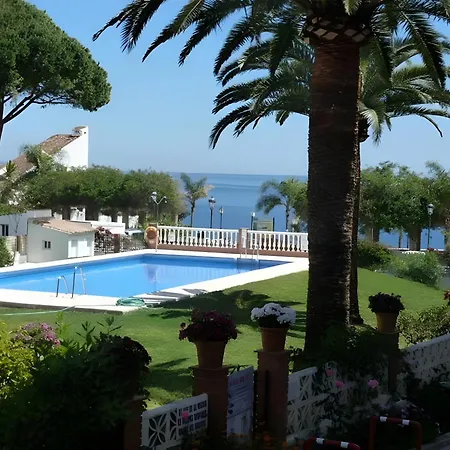 Carabeo 19 Daire Nerja